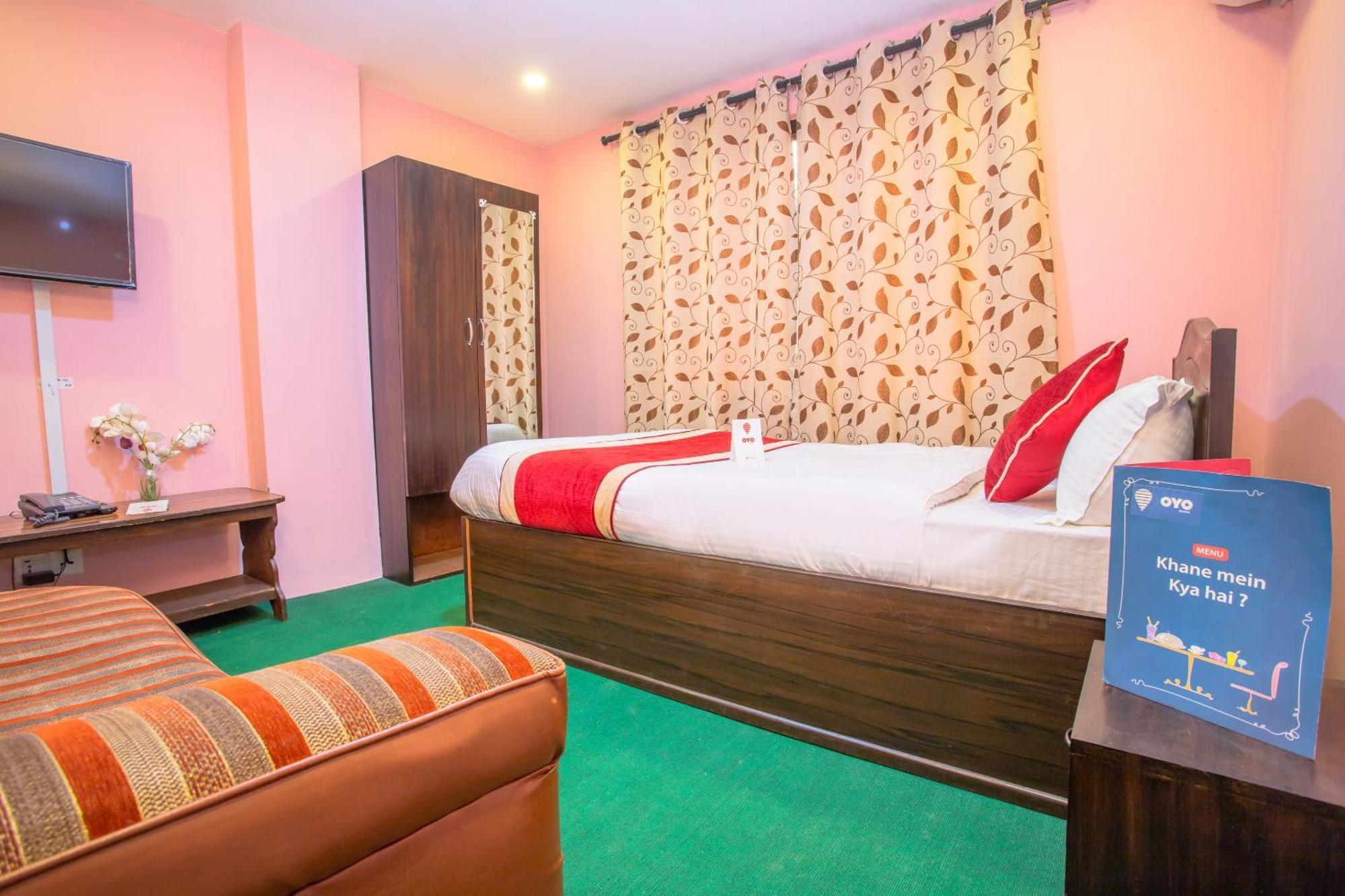 Oyo 137 Hotel Pranisha Inn Pashupatinath Экстерьер фото