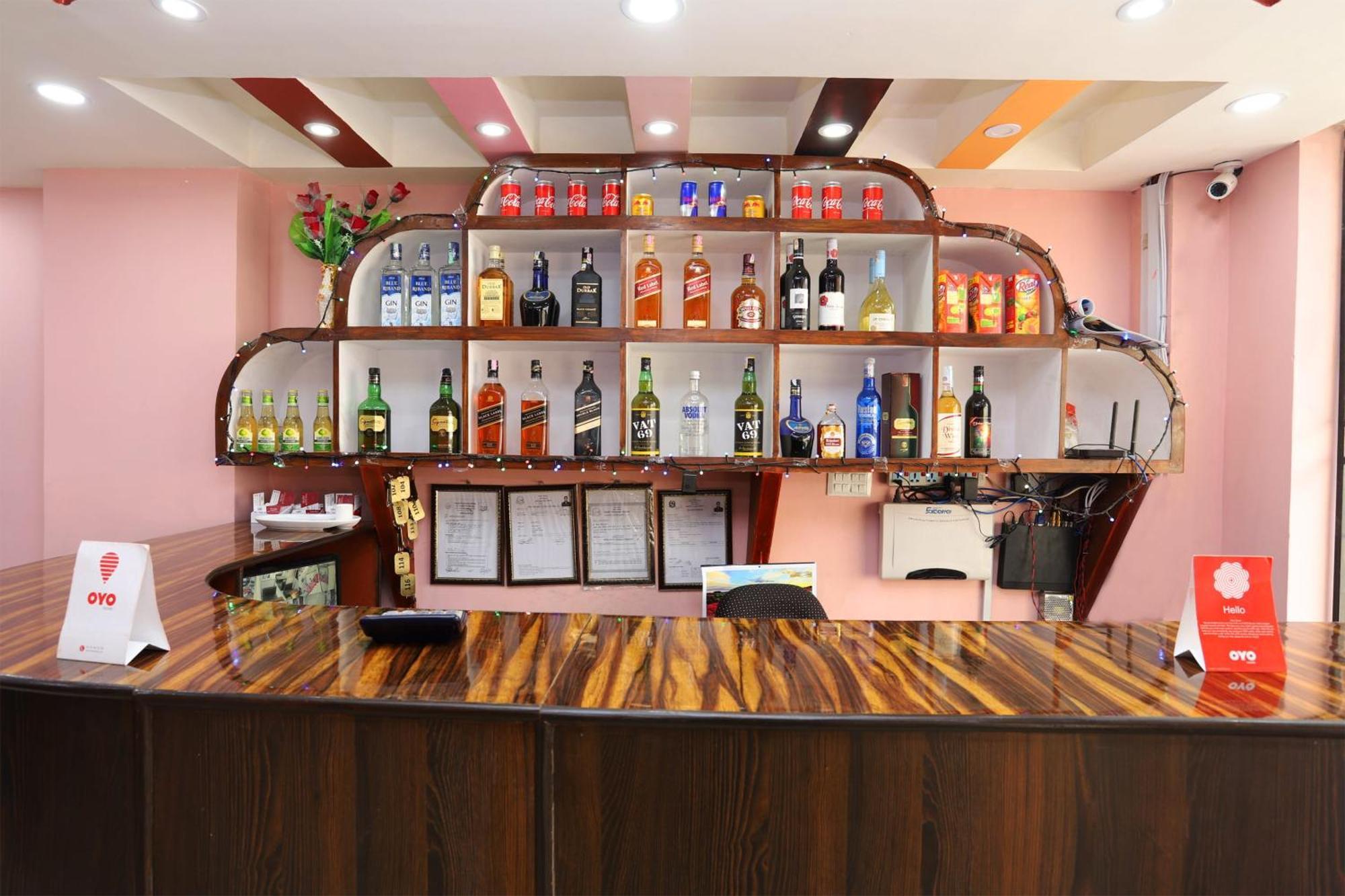 Oyo 137 Hotel Pranisha Inn Pashupatinath Экстерьер фото
